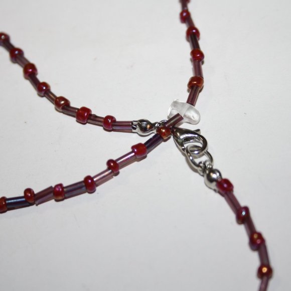 Beautiful red glass necklace with quartz stone 18" - Picture 2 of 5
